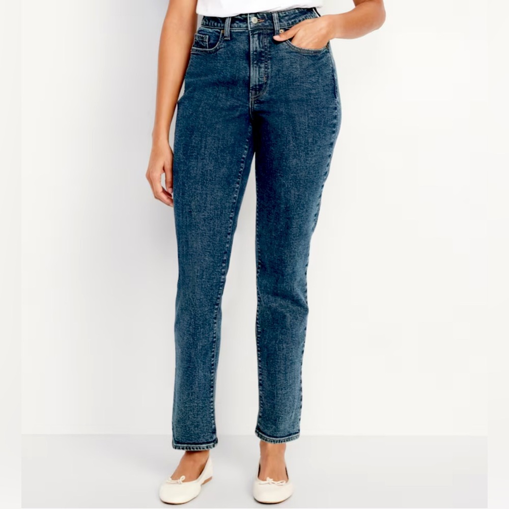 NWT Hollister Ultra-High Rise Dark Wash Women’s Curvy Mom Jean Size 23
